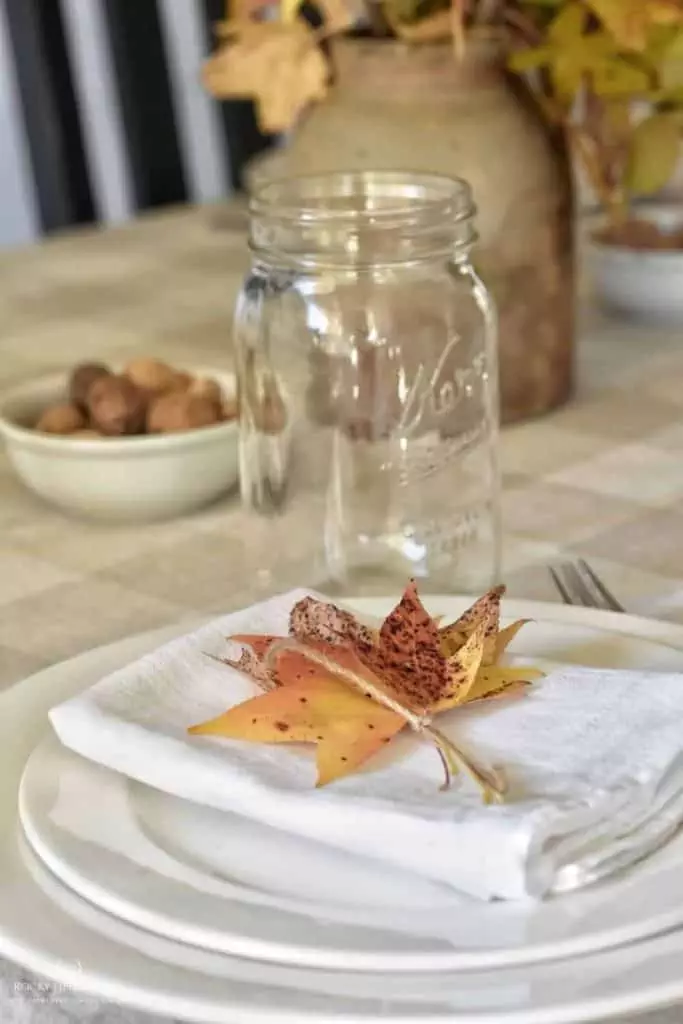 fall farmhouse table setting